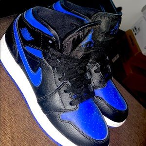 Air Jordan retro 1 “Royal”